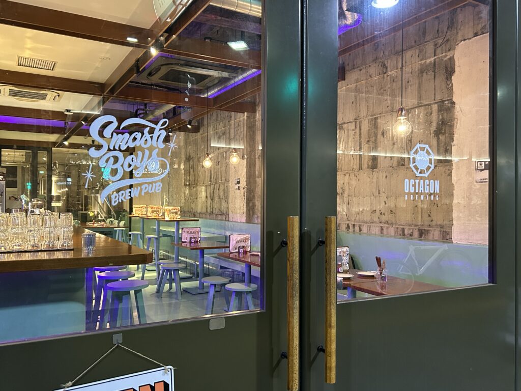 店舗外観